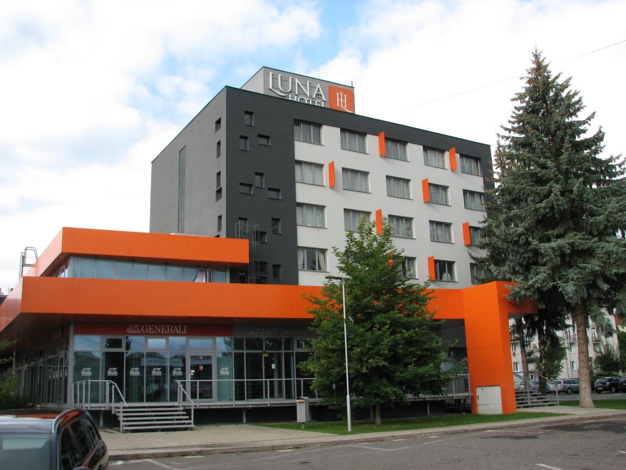 Hotel Luna Žiar nad Hronom Exteriér fotografie