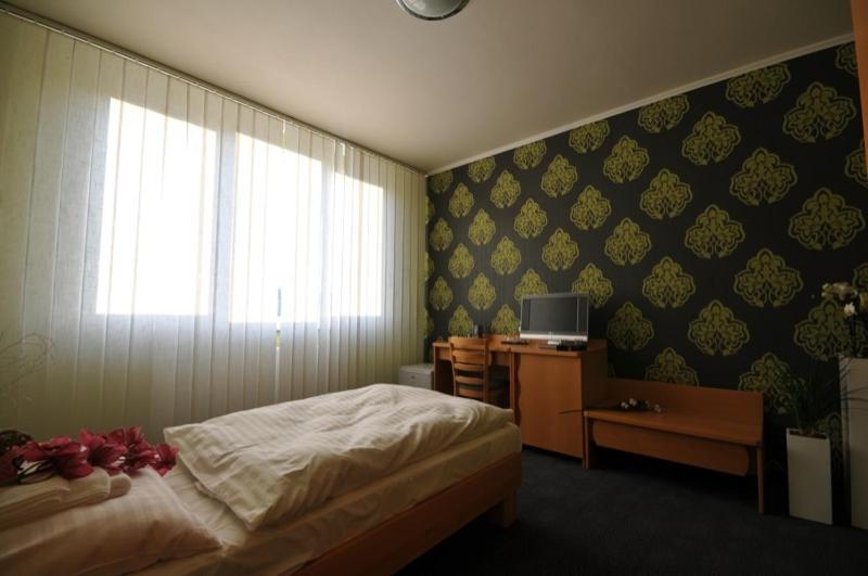 Hotel Luna Žiar nad Hronom Exteriér fotografie